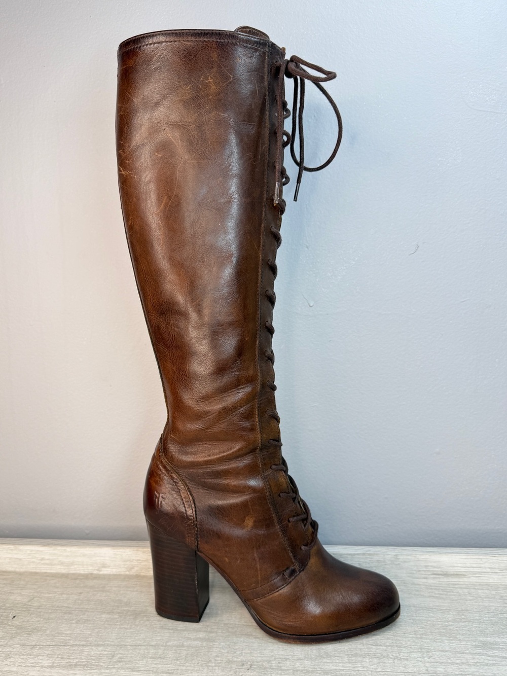 Like New! Frye Women's Parker Tall Lace Up Brown Leather Heeled Boots Size 7 - Picture 3 of 16